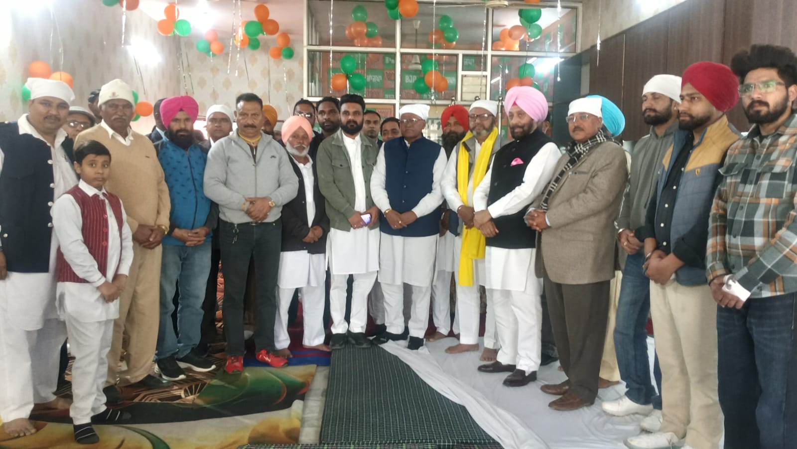 ਭਾਜਪਾ ਜ਼ਿਲ੍ਹਾ ਜਗਰਾਓਂ ਦੇ ਮੁੱਖ ਦਫ਼ਤਰ ਦਾ ਮਲਕ ਚੌਂਕ ਵਿਖੇ ਸ਼ਾਨਦਾਰ ਉਦਘਾਟਨ; ਸੁਖਮਨੀ ਸਾਹਿਬ ਦੇ ਪਾਠ ਅਤੇ ਅਟੁੱਟ ਲੰਗਰ ਨਾਲ ਹੋਈ ਨਵੀਂ ਸ਼ੁਰੂਆਤ