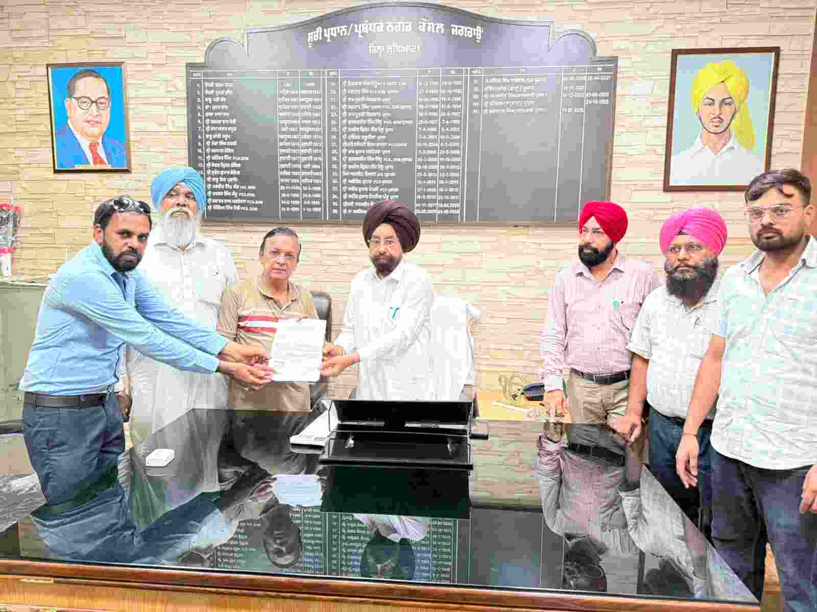 ਜ਼ਖਮੀ ਸਟਰੀਟ ਡੌਗਜ਼ ਦੇ ਇਲਾਜ ਲਈ ਐਨੀਮਲ ਕੇਅਰ ਸੈਂਟਰ ਦੀ ਮੰਗ